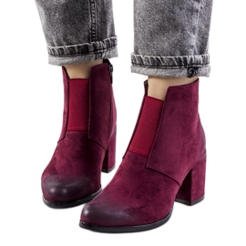 Norwich maroon boots red