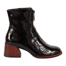 Women's black lacquered high-heeled boots by Vinceza Women's black lacquered high-heeled boots by Vinceza