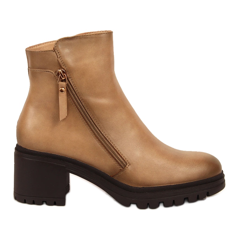 Women's beige insulated Vinceza boots