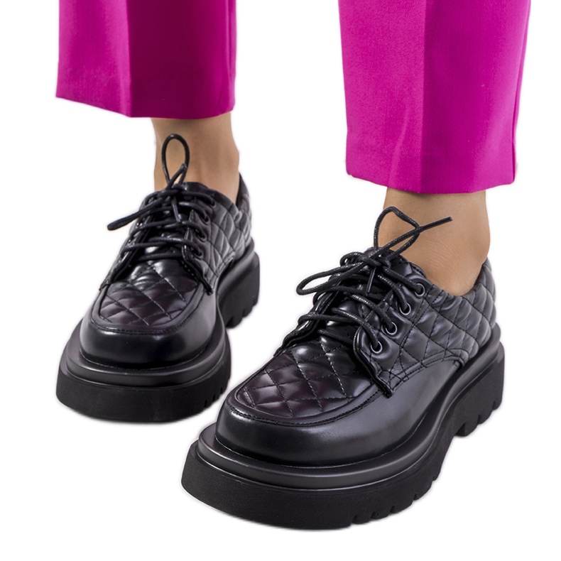 Godin's black oxford shoes