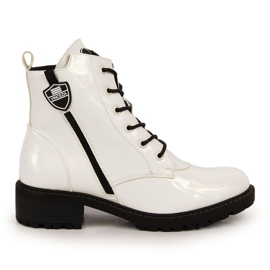 Insulated boots Vinceza W JAN138B white lacquered