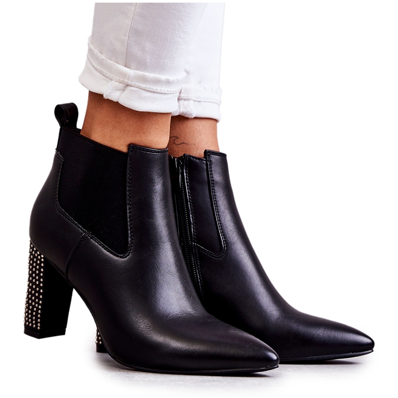 PG1 Elegant Black Elinor boots on a post with jets