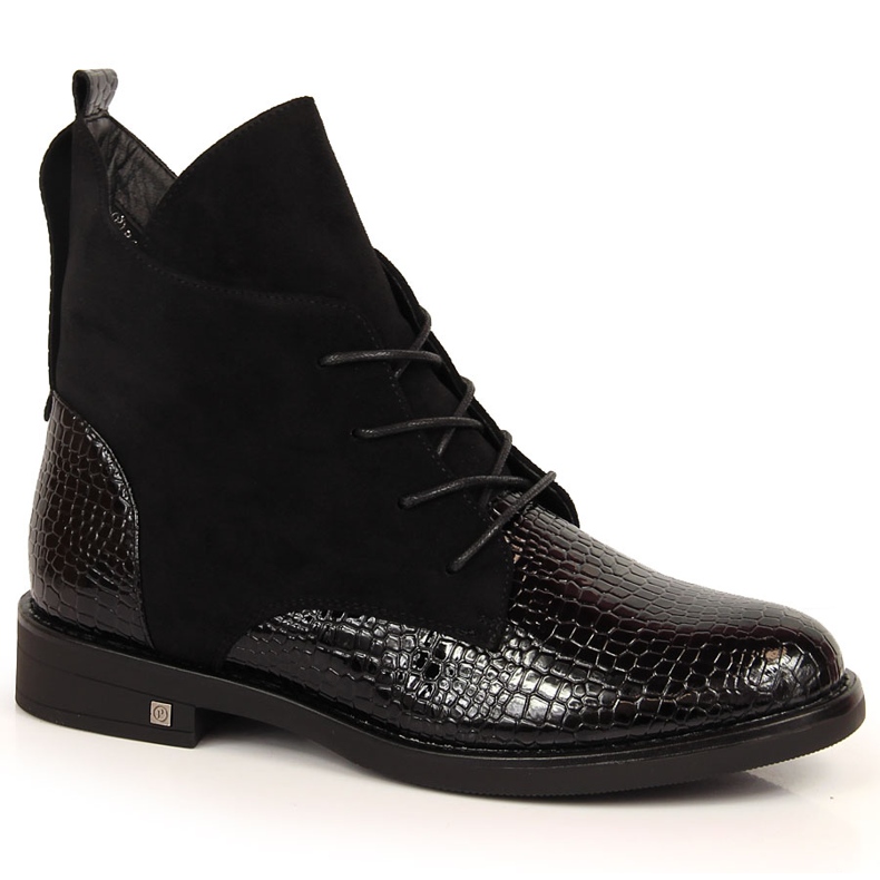Black Crocodile insulated boots for women Potocki