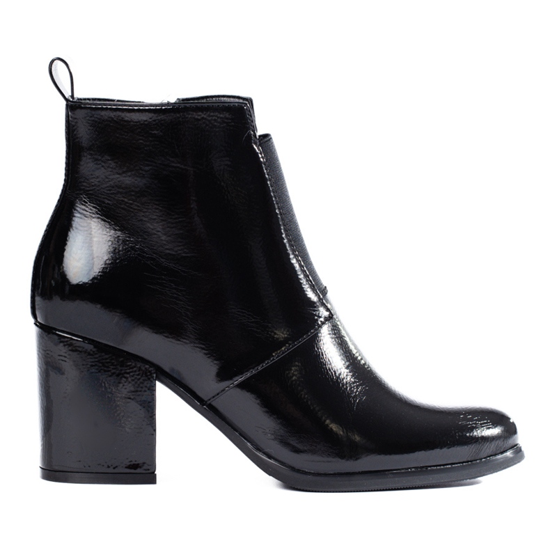 Women's black lacquered boots with a Shelovet elastic on the post