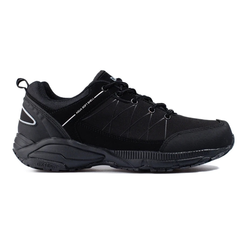 DK men's black trekking shoes