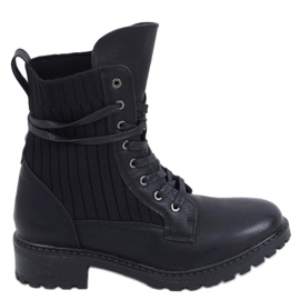 Boots with a flexible Torvi Black upper