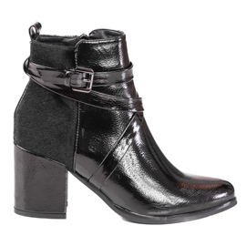 Women's boots on the Shelovet post black