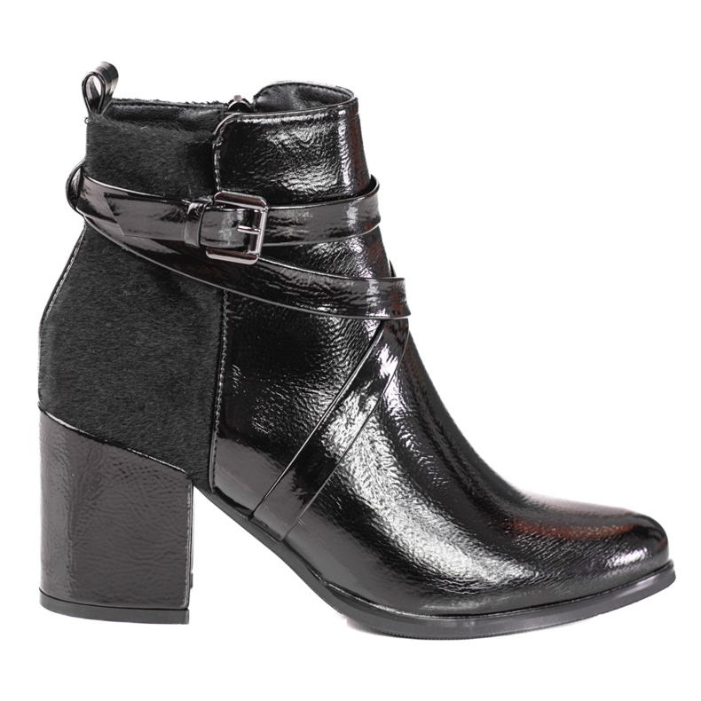 Women's boots on the Shelovet post black