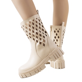 Cream Dinah boots beige