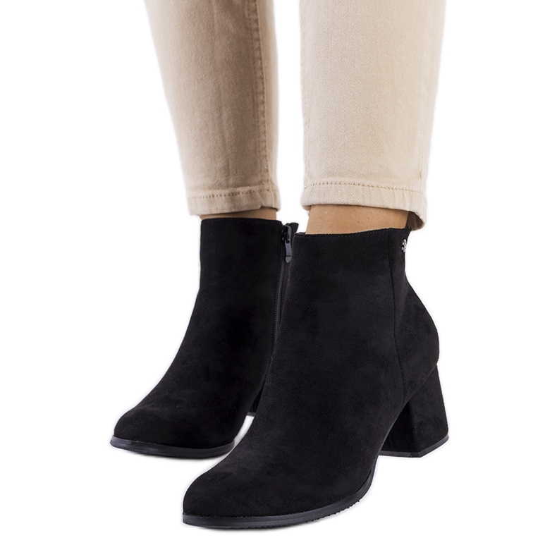 PA1 Black ankle boots on the Durnatel post