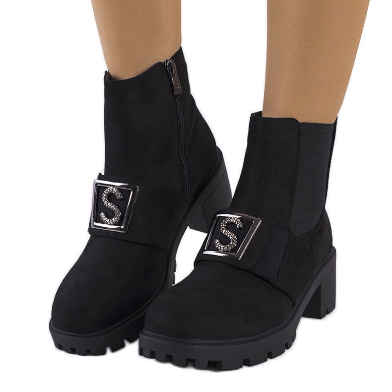 Seoul black high heels Seoul black high heels