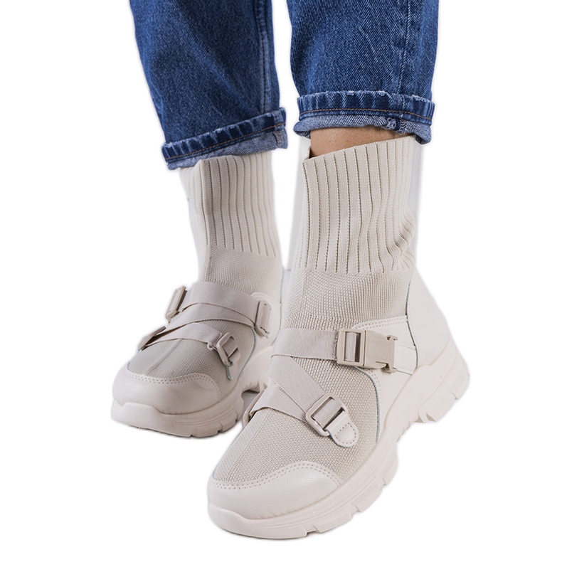 Saker beige sneakers Saker beige sneakers