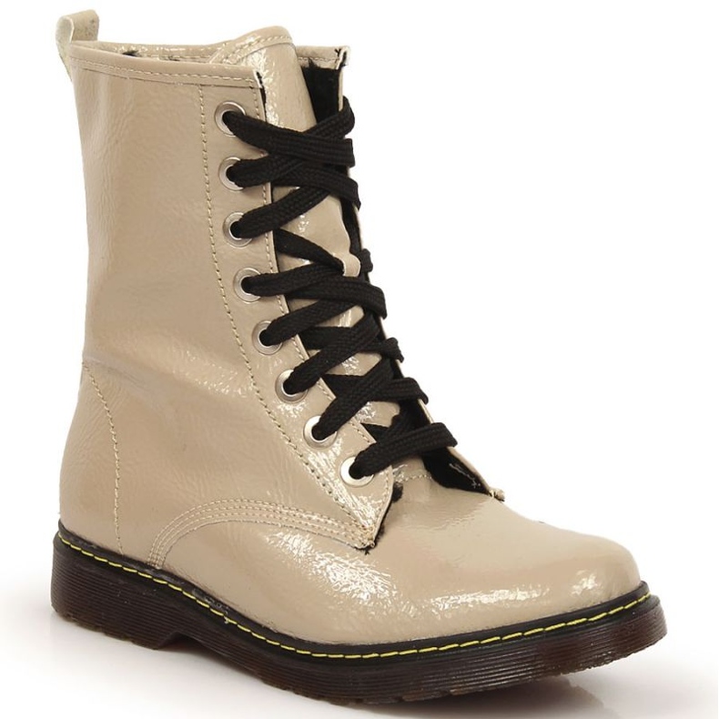 Warm lacquered boots Kornecki Jr. KOR6017B beige