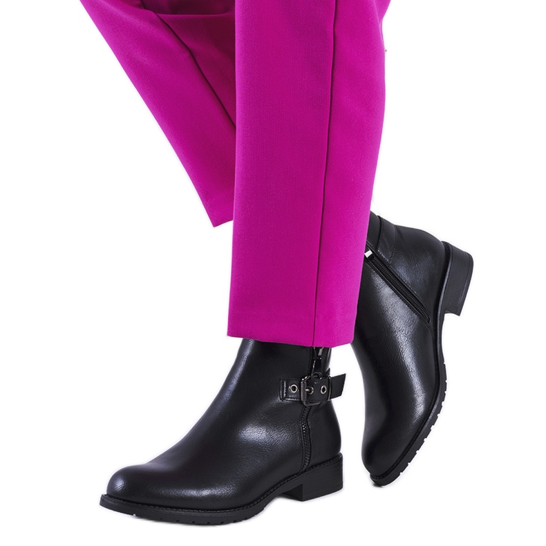Black classic Manila boots Black classic Manila boots