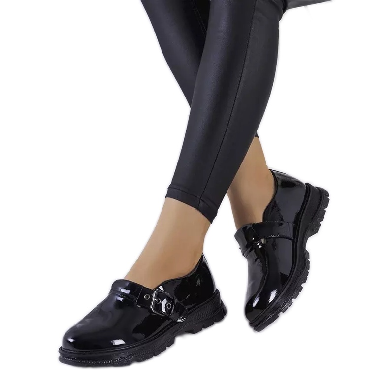 BM Black lacquered shoes with an Ancel buckle
