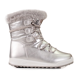 Women's snow boots on the Shelovet silver platform