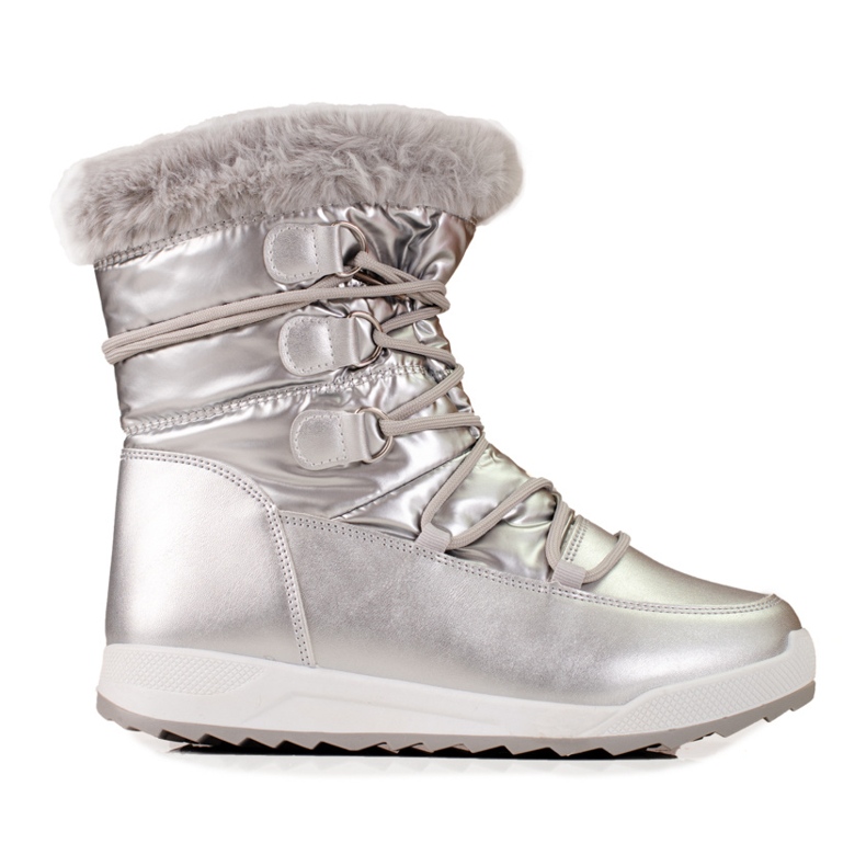 Women's snow boots on the Shelovet silver platform