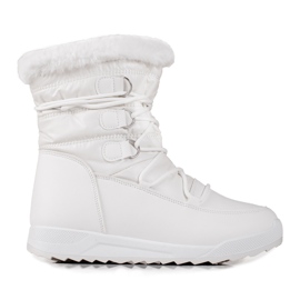 Women's snow boots on the Shelovet platform white