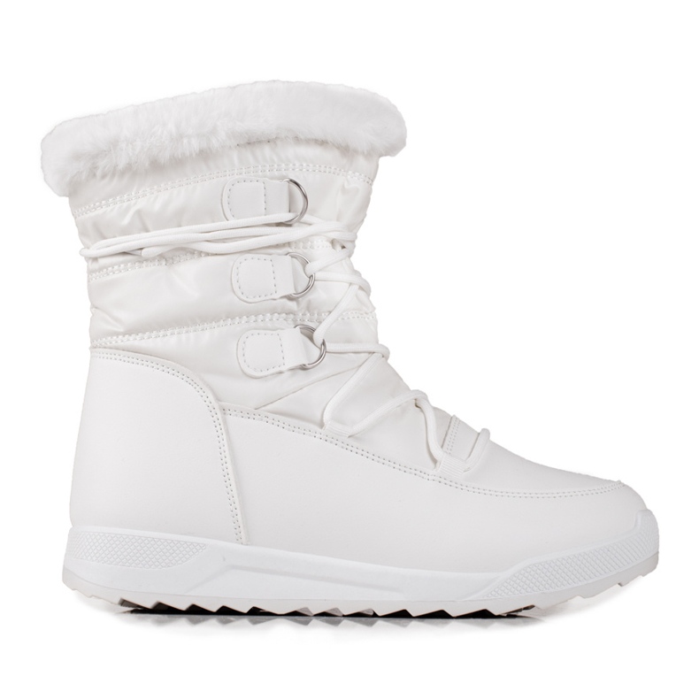 Women's snow boots on the Shelovet platform white