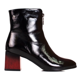 W. Potocki Black Potocki women's boots made of patent leather W. Potocki Black Potocki women's boots made of patent leather