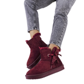 Maroon snow boots with a Lachance bow claret red Maroon snow boots with a Lachance bow claret red