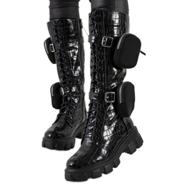 Black high boots with Peralta sachet