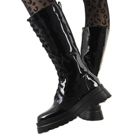 Black patent leather Fora boots