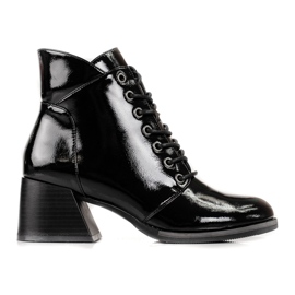 Elegant lacquered women's boots with Vinceza lacing black Elegant lacquered women's boots with Vinceza lacing black