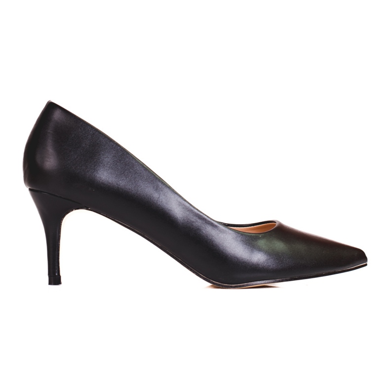 Ladies' black pumps on a low Shelovet heel