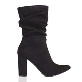 Women's black boots on a post with a crinkled Shelovet upper Women's black boots on a post with a crinkled Shelovet upper