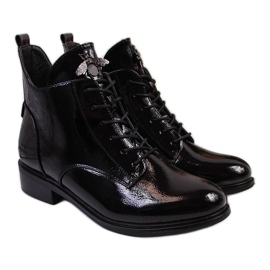 Women's black insulated patent black Filippo boots
