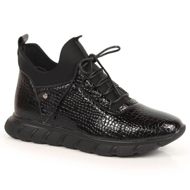 Women's slip-on lacquered black crochet boots from Vinceza