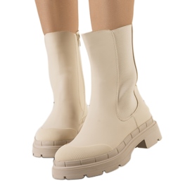 BM Matte beige Antede boots
