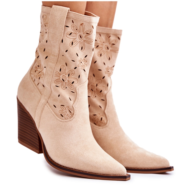 FB1 Fashionable suede cowboy boots with flowers beige Coralie B-818