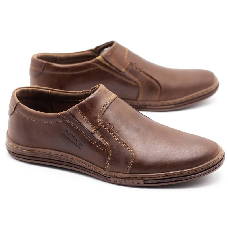 Polbut Men's moccasin shoes made of leather 334 brown Polbut Men's moccasin shoes made of leather 334 brown