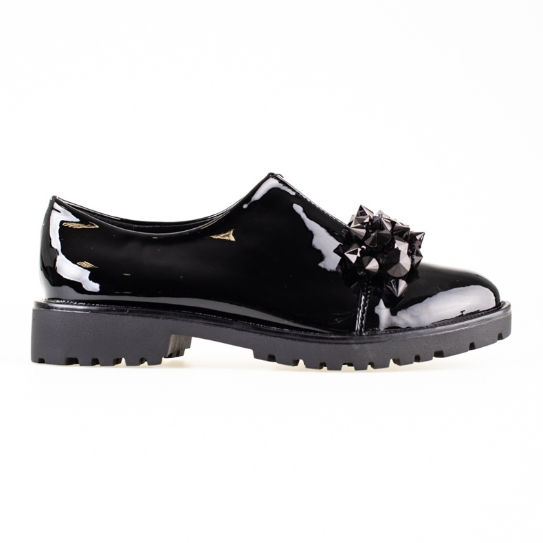 Women's lacquered shoes on the Shelovet platform black