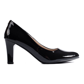 Women's black patent leather pumps Women's black patent leather pumps