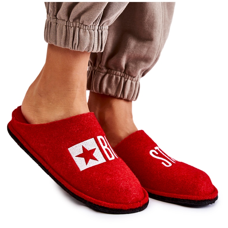 Domestic slippers Big Star KK276022 Red