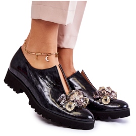 PA2 Elegant lacquered shoes with Black and Gray Cindy decoration