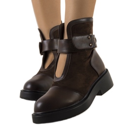 BM Brown women's boots from Elbika