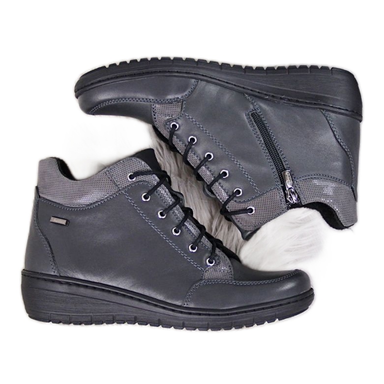 Leather boots with an insulated wedge Helios W H524A grey