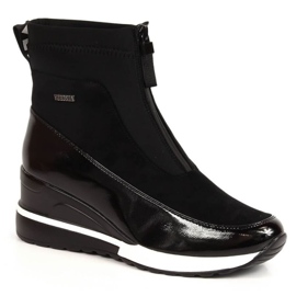 Insulated wedge boots Vinceza W JAN159 black Insulated wedge boots Vinceza W JAN159 black