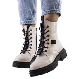PA1 Beige lacquered boots from Casies