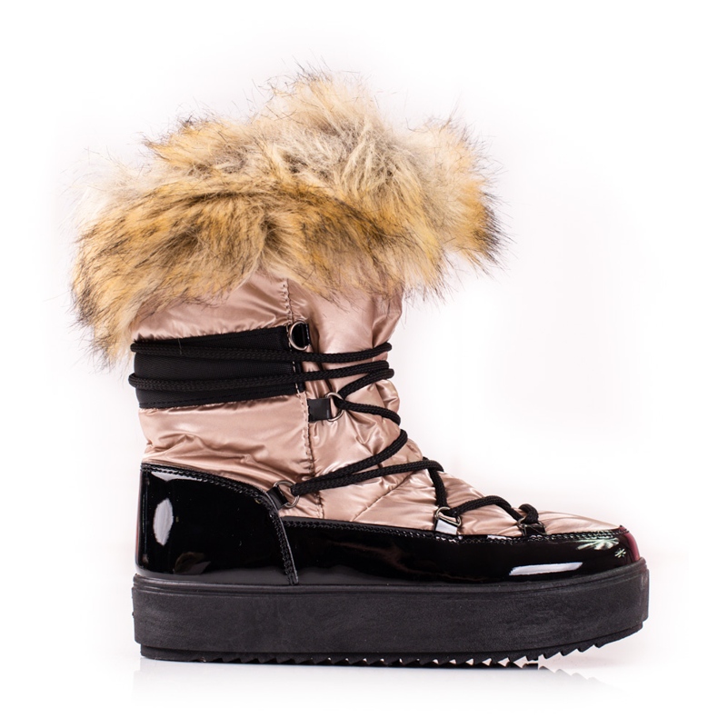 Women's platform snow boots with Shelovet fur beige black