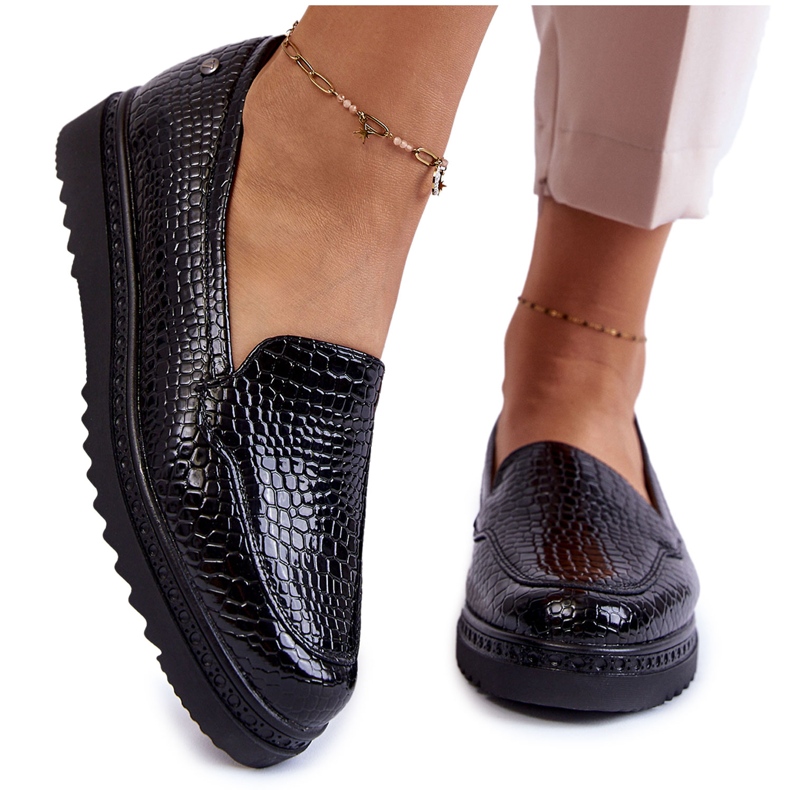 Vinceza Lacquered Loafers Crocodile Pattern On Black Diane Platform
