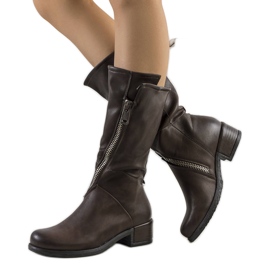 PA1 Brown Castel boots