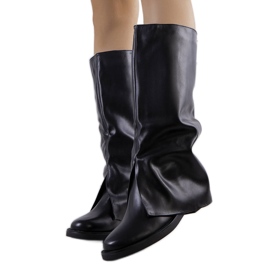 PA1 Black Moerna boots