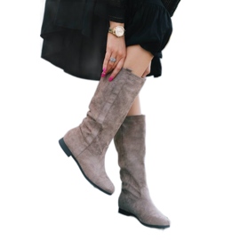 BM Beige flat Thelma boots