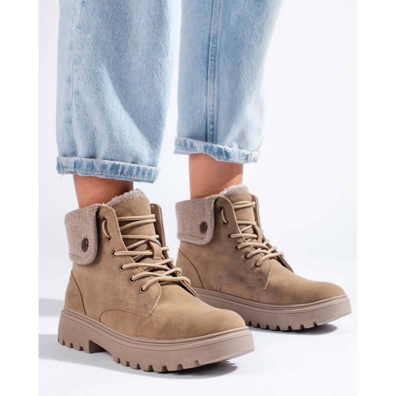 Beige women's sheepskin-lined hiking boots