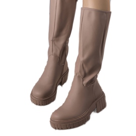 Brown, insulated boots from Salda beige